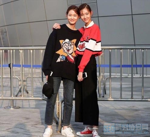 00˫̥ģSeo Hyeon&Seo Yoon