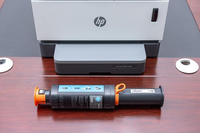 惠普 NS1005w 多功能一体机:加粉只需15秒,手机操控全搞定